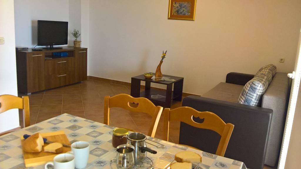 Apartments Krusvina Lun  Luaran gambar